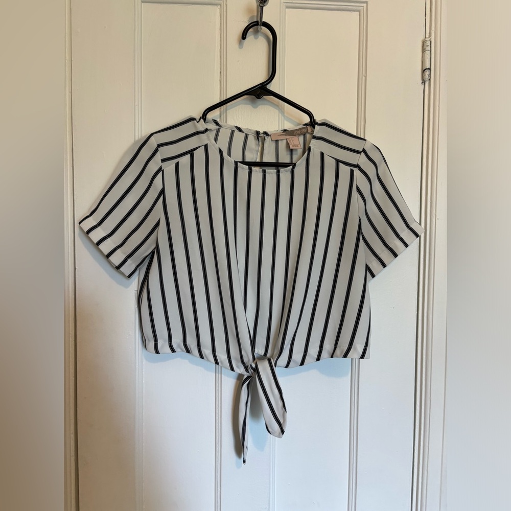 Cropped Tie Top
